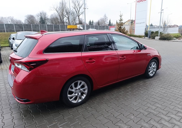 Toyota Auris cena 49900 przebieg: 234000, rok produkcji 2015 z Kraków małe 106